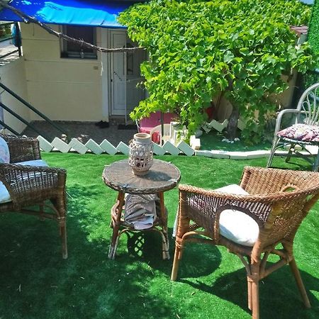 Christina'S House Apartment Nea Iraklitsa Екстериор снимка