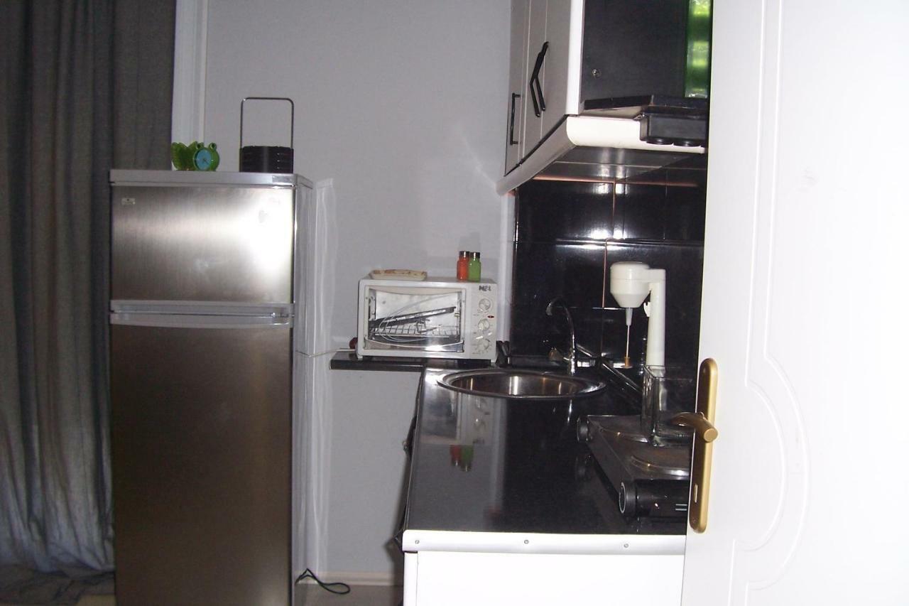 Christina'S House Apartment Nea Iraklitsa Екстериор снимка