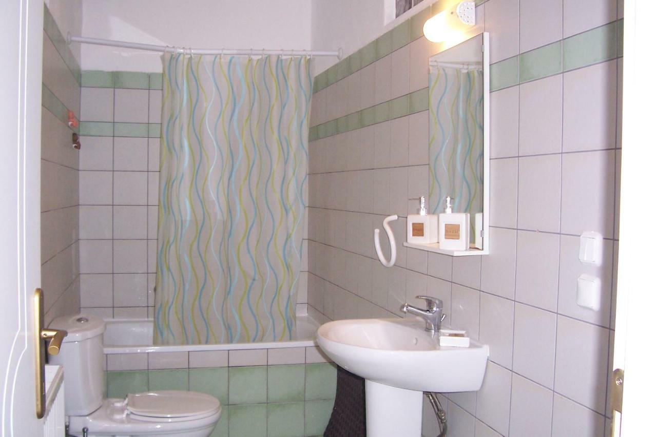 Christina'S House Apartment Nea Iraklitsa Екстериор снимка